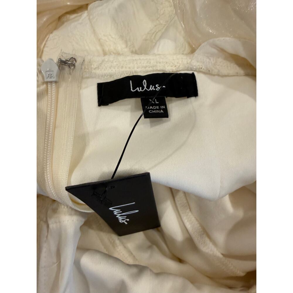 NWT Lulus XL Charming Ideal Ivory Floral Jaquard Organza Bow Back Romper Bridal - Picture 9 of 11